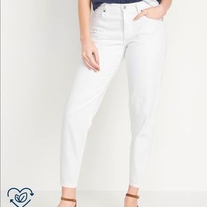 WHITE mid-rise cropped jeans